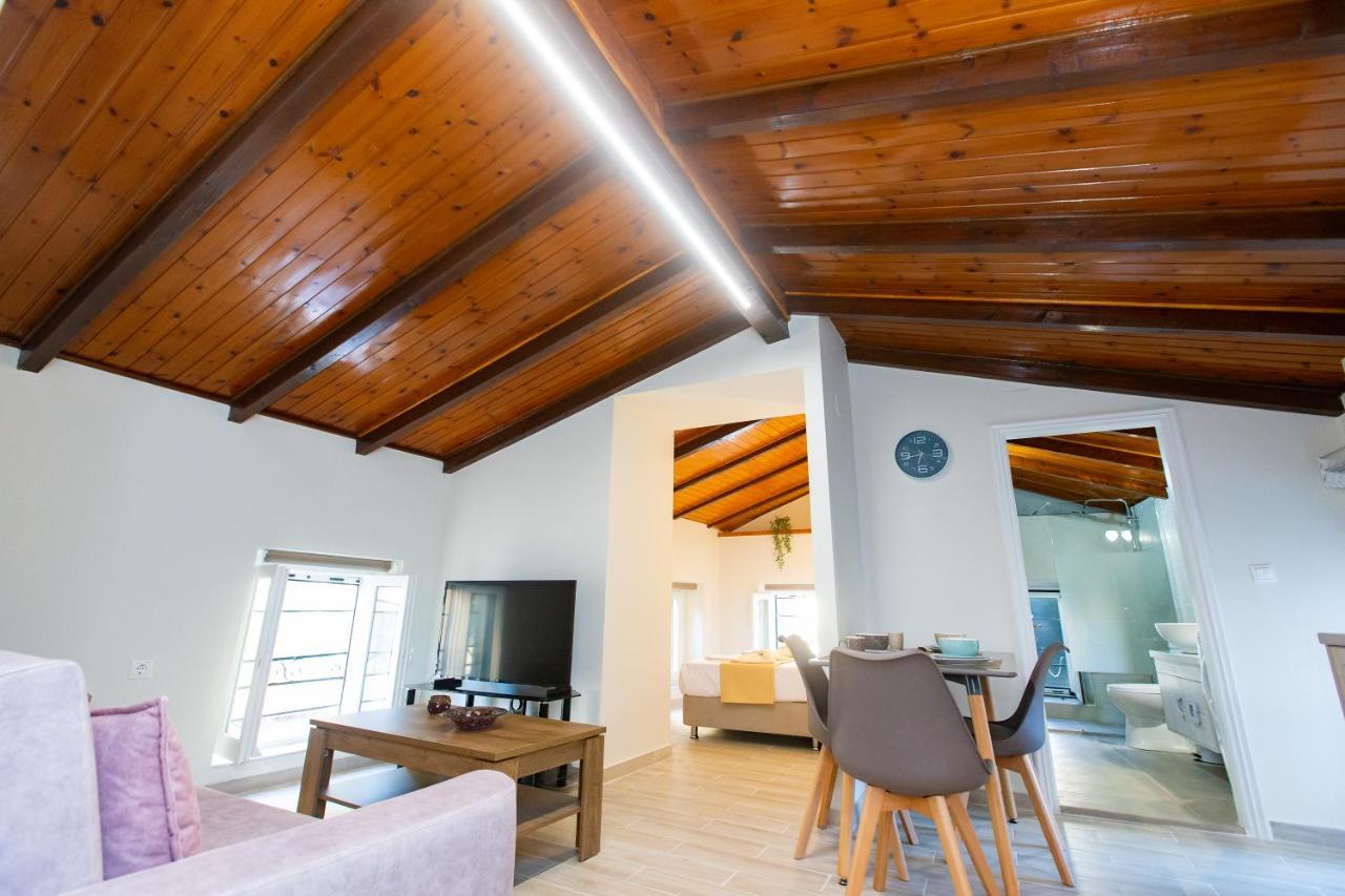 Odisseus Old Town Apartment Corfu  Bagian luar foto