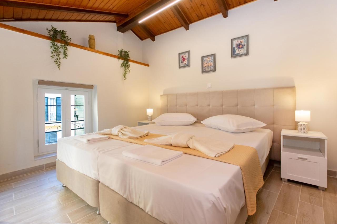 Odisseus Old Town Apartment Corfu  Bagian luar foto